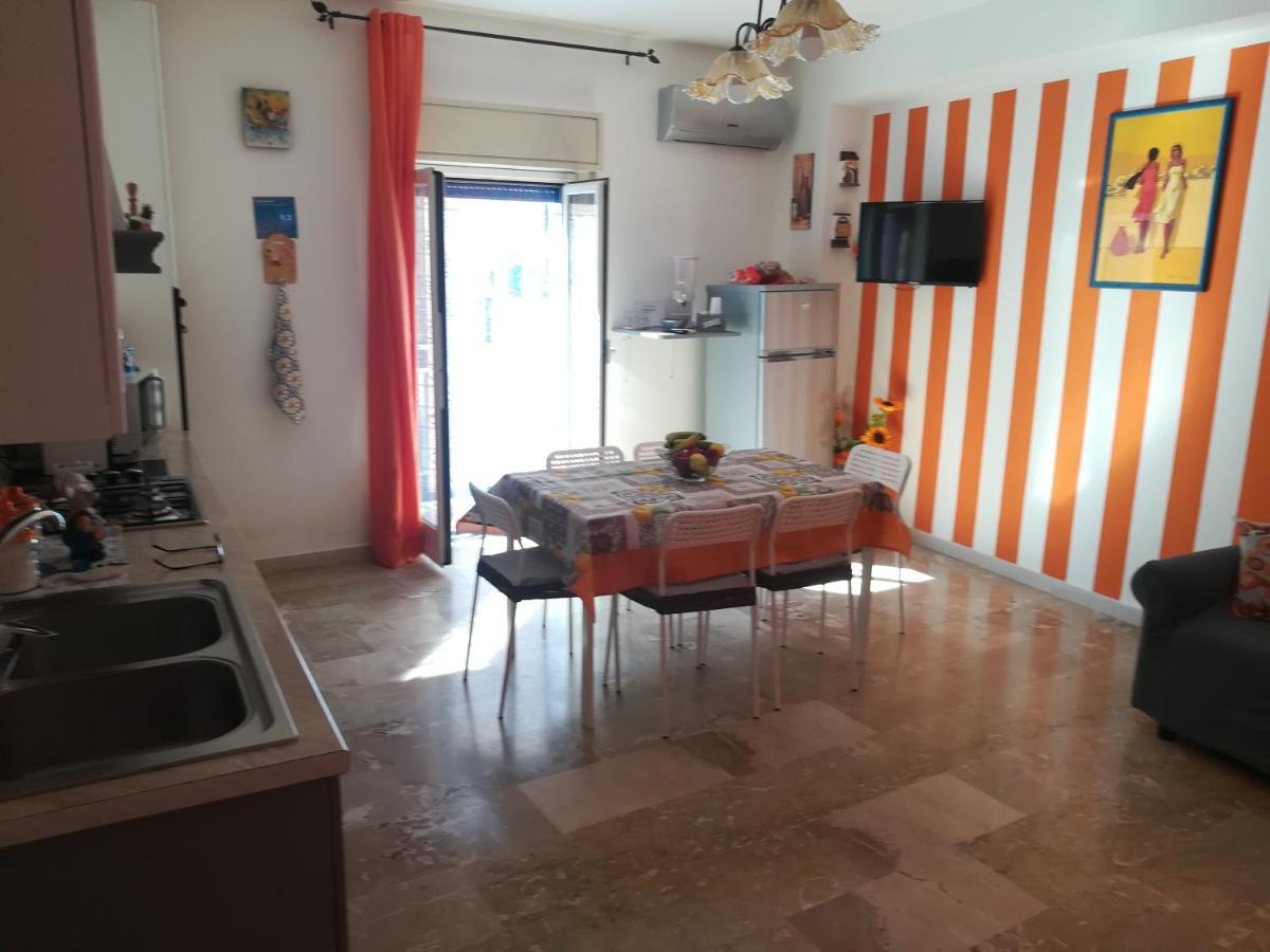 Cristian 'S House Villa Lascari Esterno foto